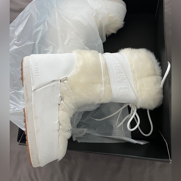 Moon Boots Icon Faux-Fur Snow boots White size 7/8.5 - Picture 5 of 12